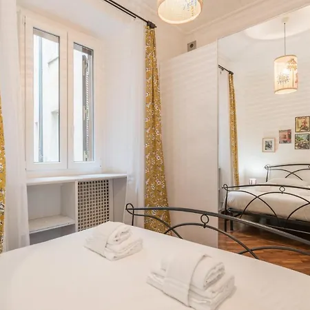 The Rent - Three-bedroom Near Borghese Apartman
